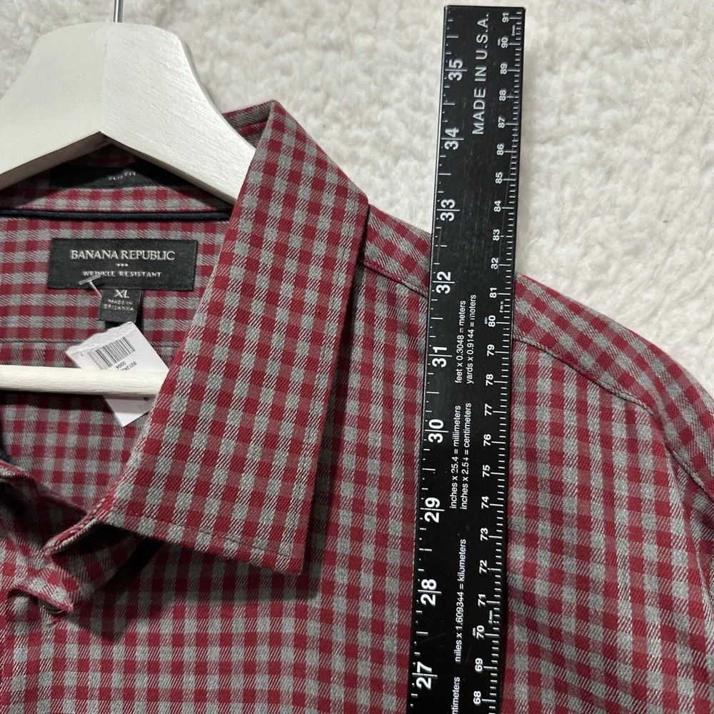 Banana Republic Checked Wrinkle-Resistant Slim-Fit Button Down Long Sleeve Shirt